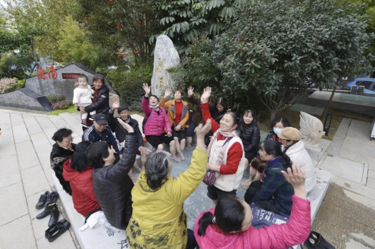 找不到比她更便宜的平替！冬天就该来这个泡在温泉里的地方呀